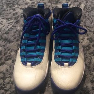 Jordan 10 Retro Charlotte (2016)